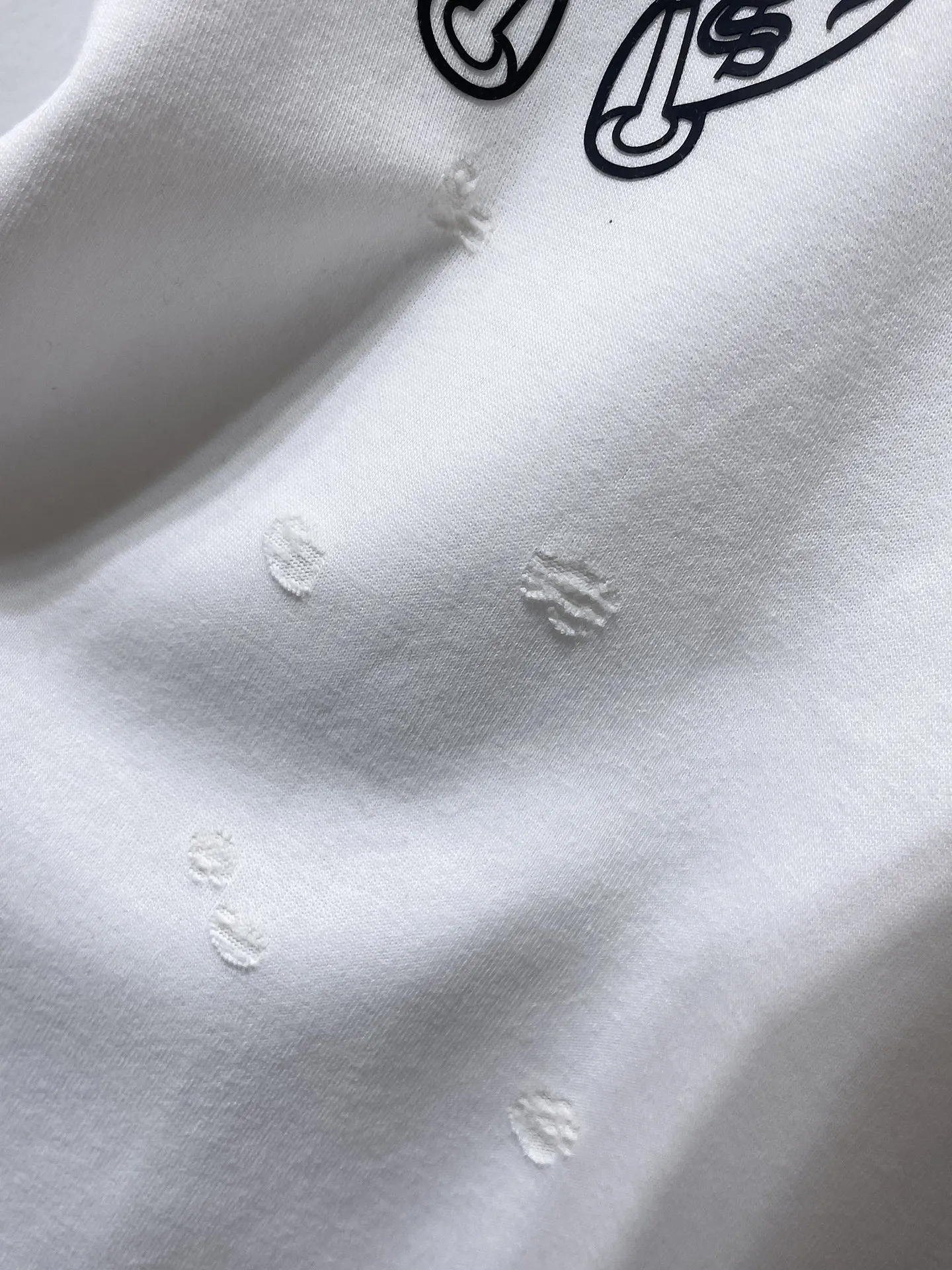 P186 New Chrome Hearts 25ss in summer, washed style, high gram weight, environmentally friendly high-quality top fabric, 280g Chrome Horseshoe Contrast Color Special Laser Engraving Film Short Sleeves, Heavy Industry Special Crafts Patch Embroidery, Counter Synchronization, Re-engraved Version 1:1 Recommended Color: Black White Code Number: S, M, L, XL